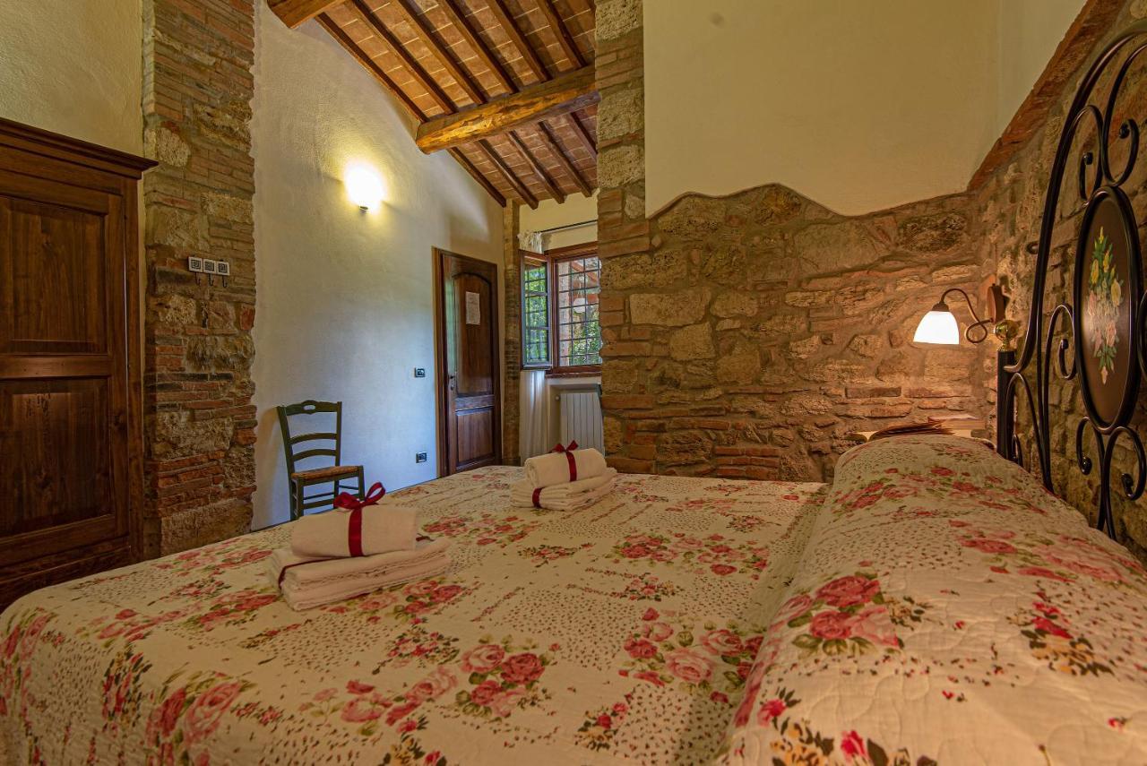 Agriturismo Casavaiano 甘巴西 外观 照片