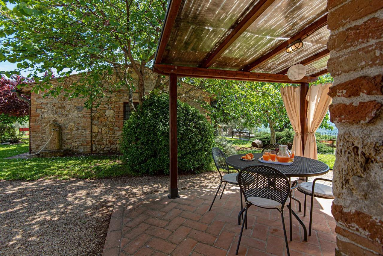 Agriturismo Casavaiano 甘巴西 外观 照片