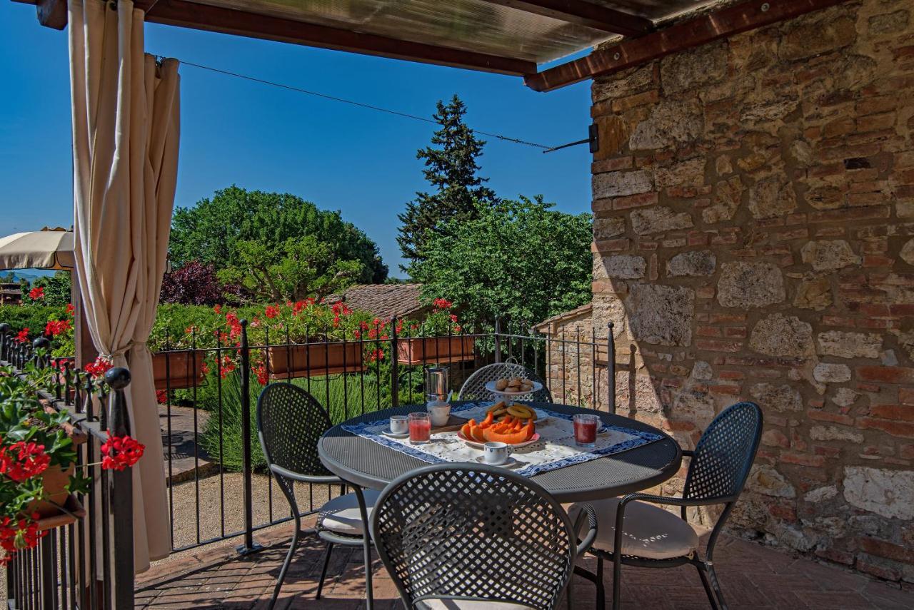 Agriturismo Casavaiano 甘巴西 外观 照片