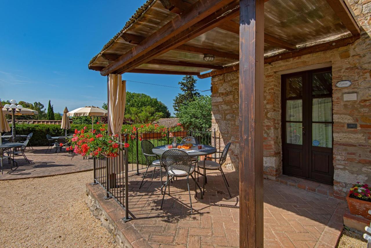 Agriturismo Casavaiano 甘巴西 外观 照片